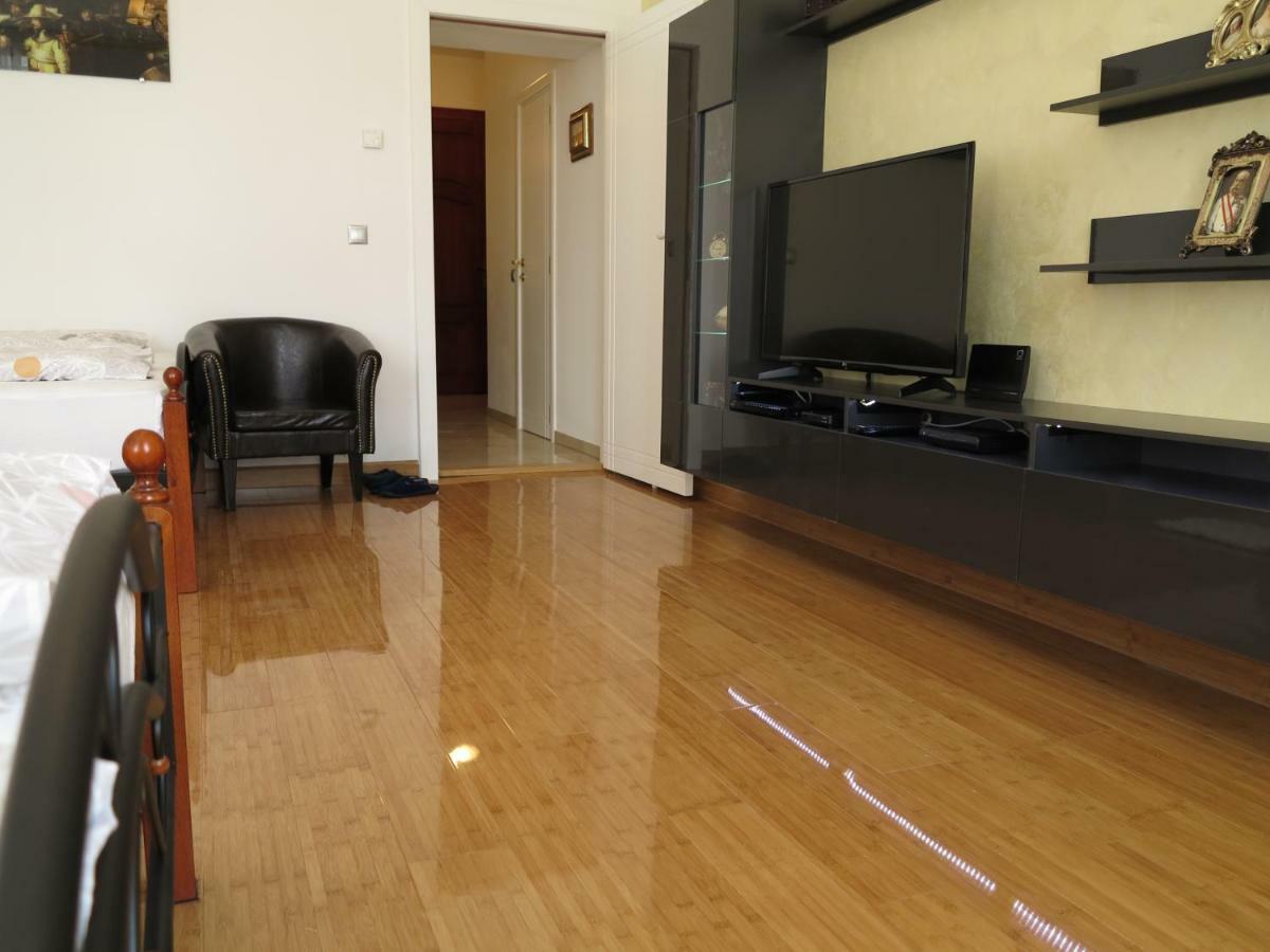 Small Luxury Kapitol Apartment Wien Exterior foto